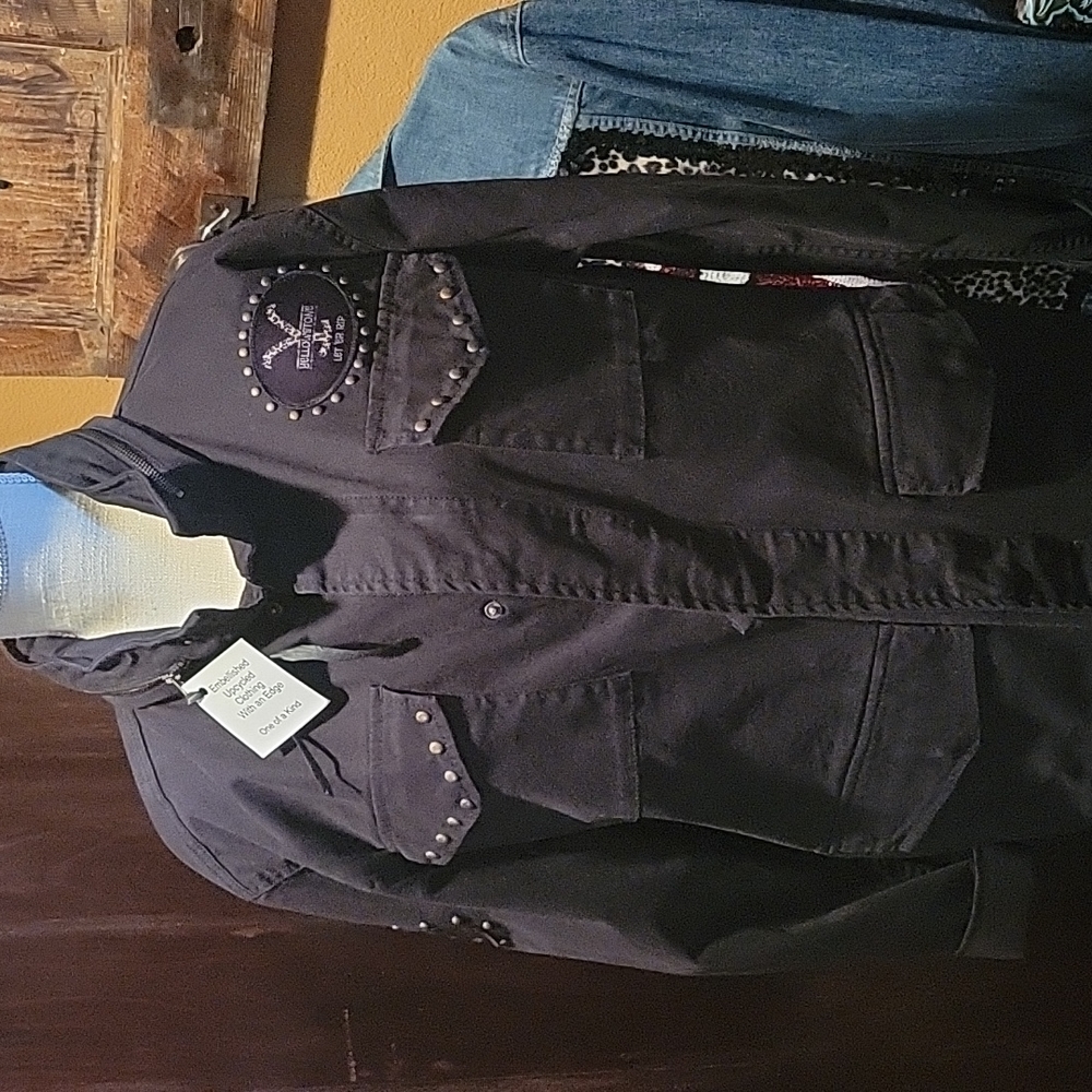 Black Jacket With Yellowstone Dutton Ranch Design - image 3